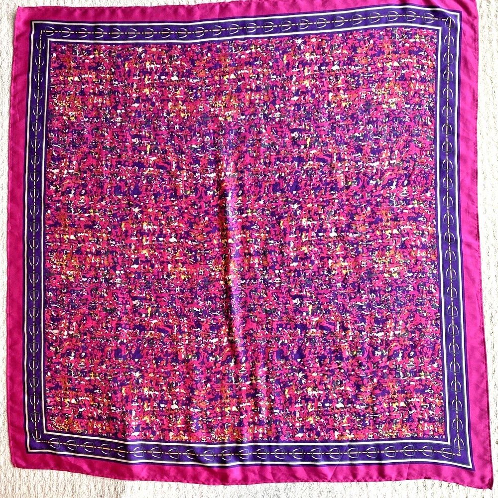 Vintage silky square